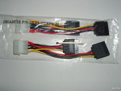 Лот: 9016663. Фото: 1. Два переходника питания Molex... Шлейфы, кабели, переходники