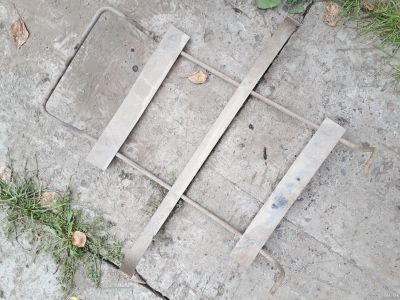 Лот: 14571722. Фото: 1. Крепление запасного колеса подставка... Кузов