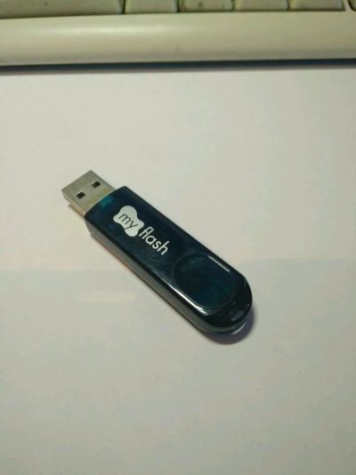 Лот: 15069442. Фото: 1. USB-флеш карта 512МБ (К10). USB-флеш карты