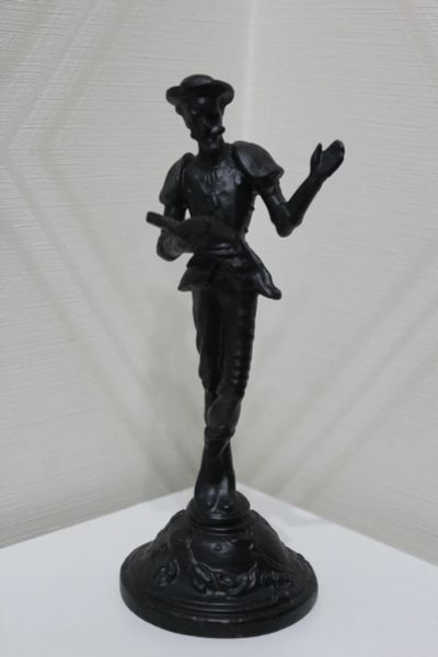 Лот: 25731695. Фото: 1. Статуэтка Дон Кихот. Чугунное... Скульптуры