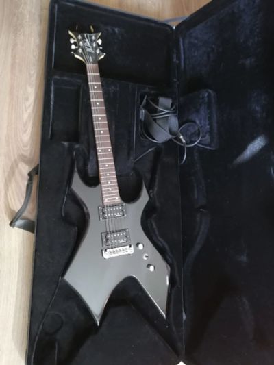 Лот: 18083005. Фото: 1. B.C. Rich Warlock Bronze Series. Гитары