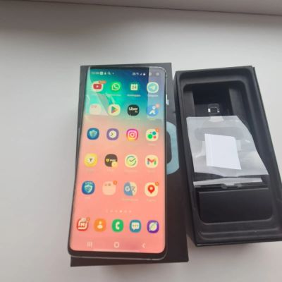 Лот: 25793333. Фото: 1. Samsung s 10 plus. Смартфоны