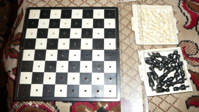 Лот: 19912254. Фото: 1. дорожные шахматы. Шахматы, шашки, нарды