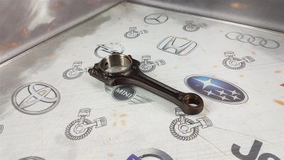 Лот: 23590475. Фото: 1. Шатун Volkswagen Passat BVY 06D198401. Двигатель и элементы двигателя