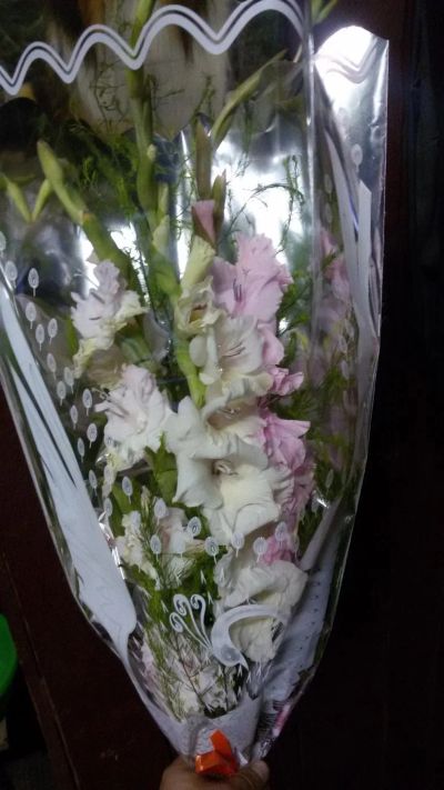 Лот: 10339701. Фото: 1. цветы, букет, гладиолусы. Свежие цветы