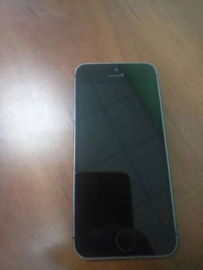 Лот: 10497452. Фото: 1. iPhone 5s оригинал. Смартфоны