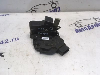 Лот: 21710021. Фото: 1. замок двери Ford Focus CB4. Кузов