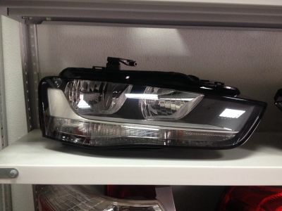 Лот: 25639540. Фото: 1. Правая фара Audi A4 B8 (галоген... Оптика и освещение