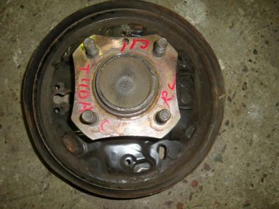 Лот: 15590141. Фото: 1. Ступица задняя Nissan Tiida. Кузов