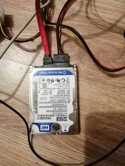 Лот: 15615589. Фото: 1. HDD 2.5, 320гб. Жёсткие диски (HDD)