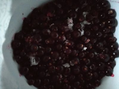 Лот: 14978766. Фото: 1. Смородина черная, 1,5 литра. Ягоды, орехи