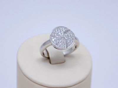 Лот: 14755734. Фото: 1. СЕРЕБРЯНОЕ КОЛЬЦО С ЦИРКОНОМ 4... Кольца, перстни