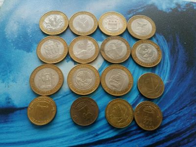 Лот: 13953310. Фото: 1. 16 монет все что на фото. Наборы монет
