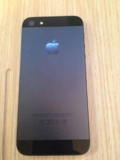Лот: 6689140. Фото: 1. iPhone 5. Смартфоны