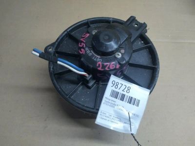 Лот: 21397297. Фото: 1. мотор печки Toyota Corolla NZE121. Двигатель и элементы двигателя