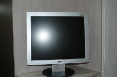 Лот: 8749208. Фото: 1. Монитор 17" LG Flatron L1730S... ЖК-мониторы