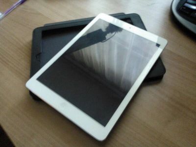 Лот: 5005044. Фото: 1. iPad Air 32GB WiFi + Cellular. Планшеты