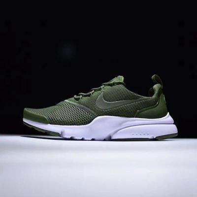 Лот: 9981581. Фото: 1. Кроссовки Nike Air Presto Fly. Кеды, кроссовки, слипоны