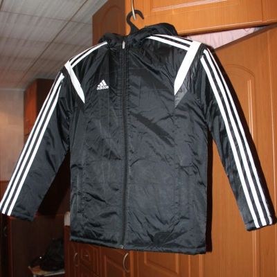 Лот: 11471059. Фото: 1. Куртка Adidas. Новая. Другое (спортивная одежда)