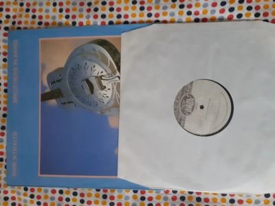 Лот: 21018732. Фото: 1. Dire Straits lp. Аудиозаписи