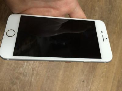 Лот: 9154335. Фото: 1. Apple iPhone 6 16Gb A1586 White. Смартфоны