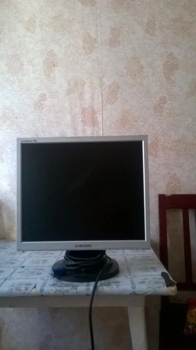 Лот: 7578997. Фото: 1. монитор. ЖК-мониторы