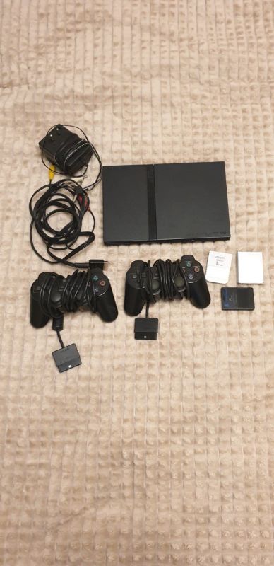 Лот: 17593928. Фото: 1. Sony Playstation 2. Консоли