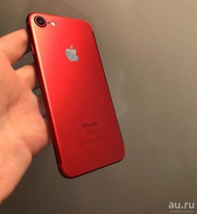 Лот: 13793300. Фото: 1. iPhone 7 128GB Red. Смартфоны