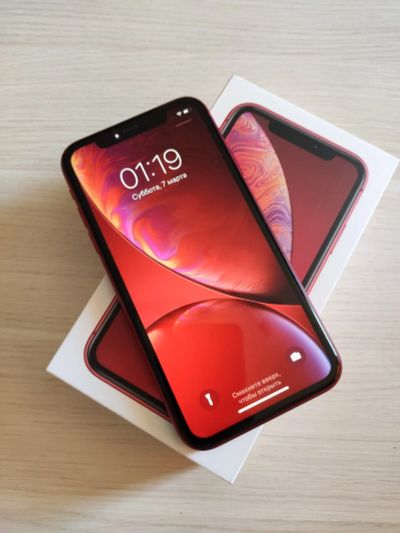 Лот: 15558051. Фото: 1. iPhone Xr 128Gb Red на гарантии. Смартфоны