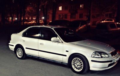 Лот: 4726992. Фото: 1. Honda civic 1996 года полный привод. Автомобили