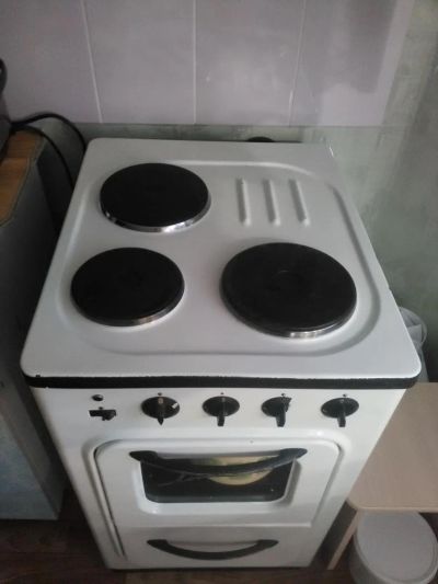 Лот: 5142430. Фото: 1. Продам электроплиту. Плиты, духовые шкафы, варочные поверхности