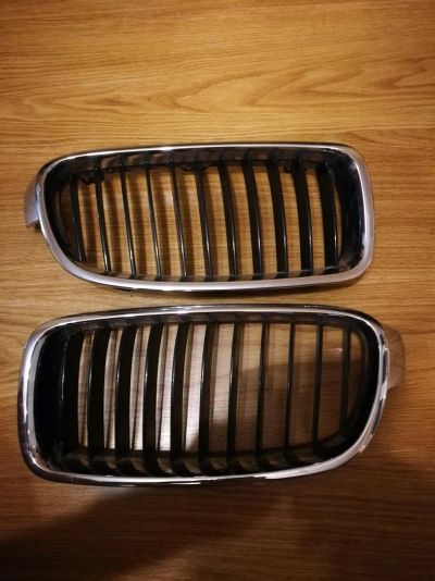 Лот: 11589415. Фото: 1. Решетка радиатора BMW 3 F30 с... Кузов