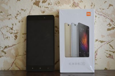 Лот: 11835132. Фото: 1. редми 3с 16 г в отличном состоянии. Смартфоны
