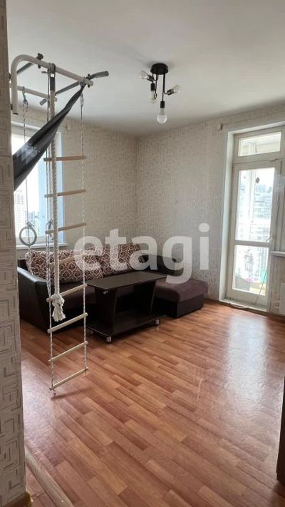 Лот: 25290262. Фото: 1. 2-комн. квартира , Красноярск... Квартиры, студии
