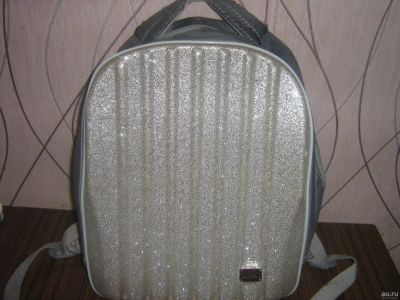Лот: 15206538. Фото: 1. рюкзак портфель серебристый. Рюкзаки, портфели