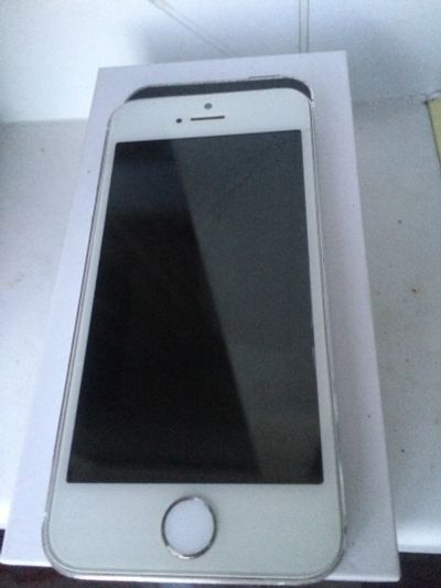 Лот: 17803596. Фото: 1. Iphone 5S. Смартфоны