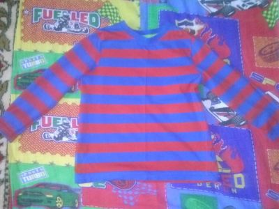 Лот: 4984226. Фото: 1. Кофточка F&F 3-4 года состояние... Свитера, худи, толстовки