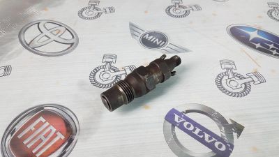 Лот: 23584832. Фото: 1. Форсунка Mercedes-Benz 200D OM615D20... Двигатель и элементы двигателя