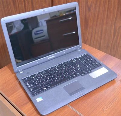 Лот: 1755161. Фото: 1. Ноутбук Samsung NP-R528 DA02. Ноутбуки