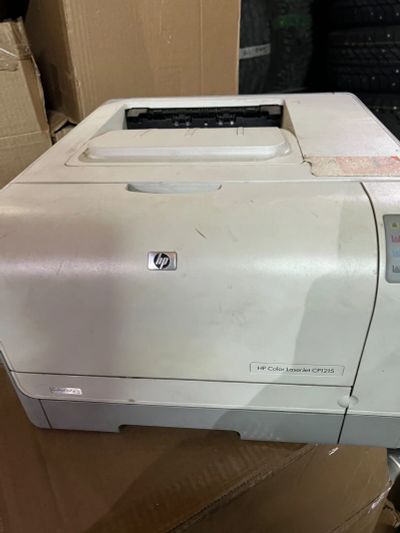 Лот: 21545988. Фото: 1. Принтер HP Color LaserJet CP1215. Лазерные принтеры