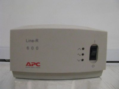 Лот: 3279850. Фото: 1. Стабилизатор напряжения АРС Line-R... ИБП, аккумуляторы для ИБП