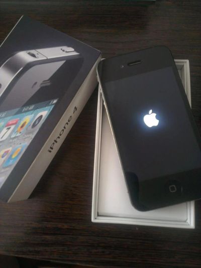 Лот: 5702494. Фото: 1. Сотовый телефон Apple Iphone 4... Смартфоны