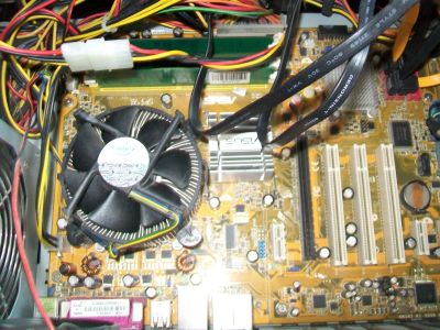 Лот: 13907313. Фото: 1. Материнская плата Asus P5B+Pentium... Материнские платы