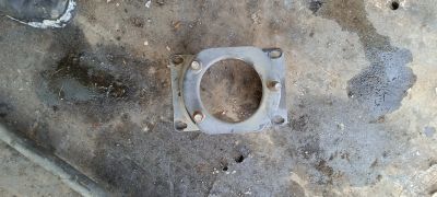 Лот: 21578410. Фото: 1. кронштейн запсного колеса chevrolet... Другое (автозапчасти)