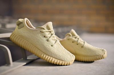 Лот: 7145181. Фото: 1. Adidas Yeezy Boost 350 (4154). Кеды, кроссовки, слипоны