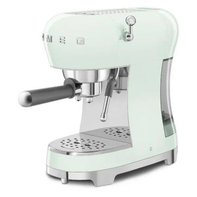 Лот: 24530958. Фото: 1. Кофеварка рожковая Smeg ECF02PGEU. Чайники, кофемашины, кулеры