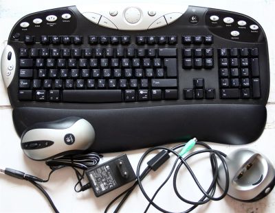 Лот: 3917049. Фото: 1. Беспроводной комплект Logitech... Клавиатуры и мыши