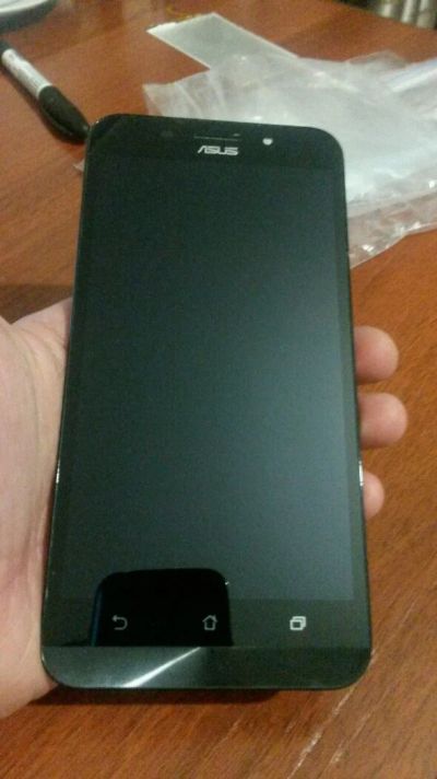 Лот: 11080175. Фото: 1. Asus ZC550KL. Дисплеи, дисплейные модули, тачскрины
