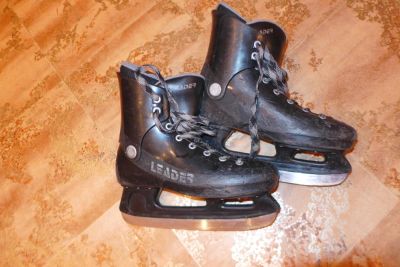 Лот: 6660450. Фото: 1. коньки. Коньки
