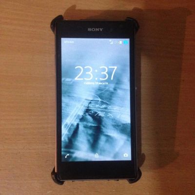 Лот: 6033393. Фото: 1. Sony xperia z1 ( 4G-LTE )- Срочно... Смартфоны